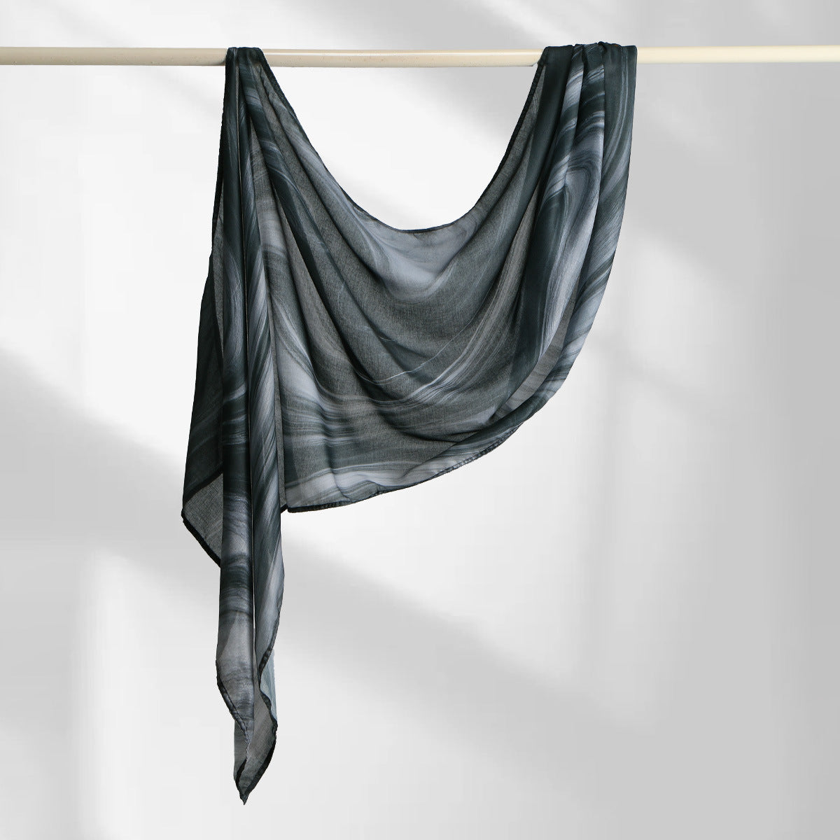 Middle Eastern Ethnic Arab-style Head scarf urban