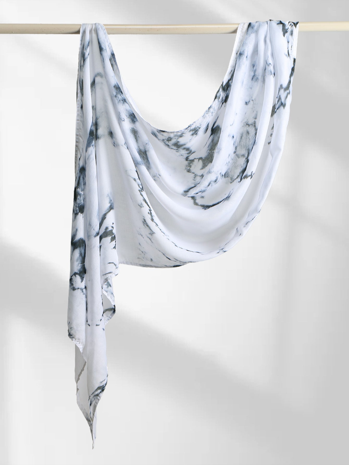 Middle Eastern Ethnic Arab-style Head scarf urban