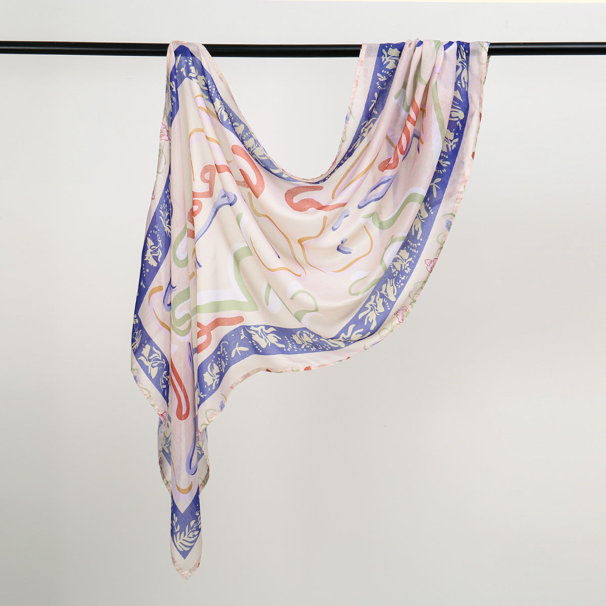 Middle Eastern Ethnic Arab-style Head scarf urban