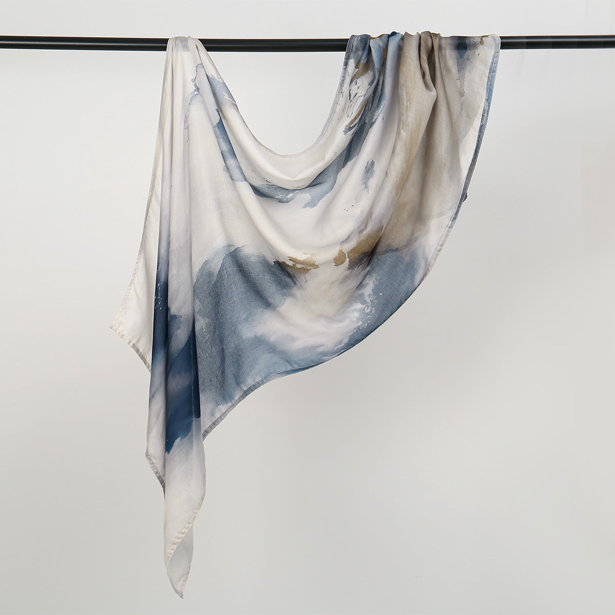 Middle Eastern Ethnic Arab-style Head scarf urban